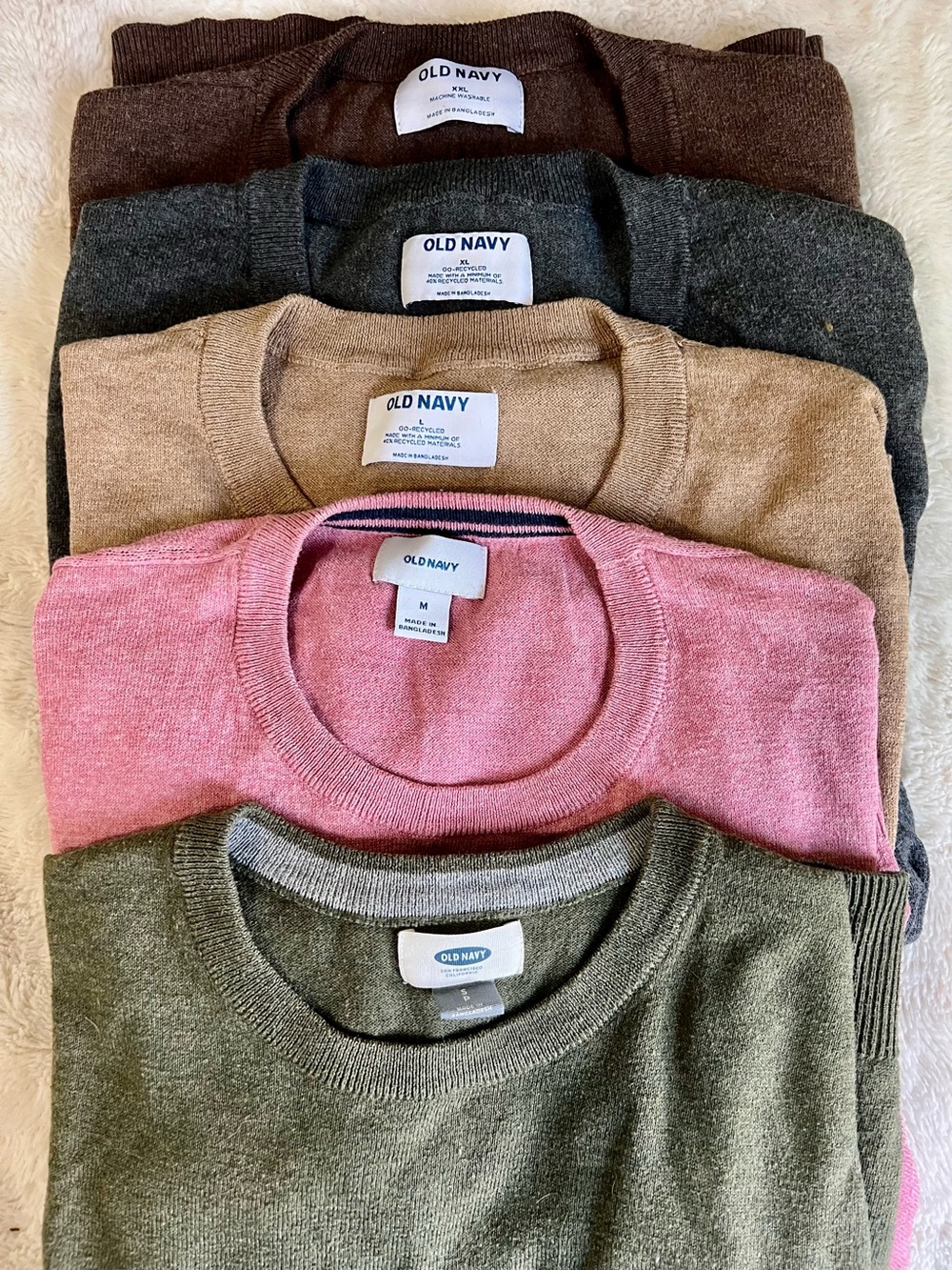 4-sweater LOT! 4 Old Navy Men’s Crewneck Sweaters + Bonus V-neck in Earth Tones